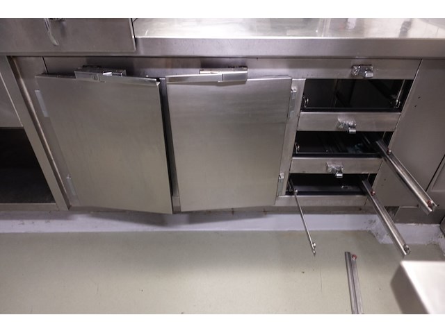 Inox werkeiland - afbeelding 4 van  8