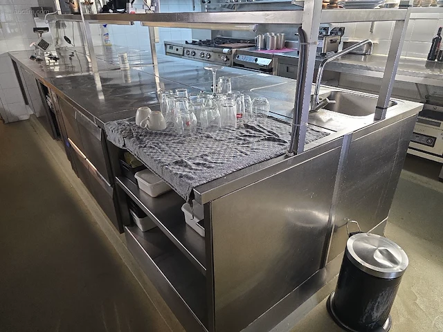 Inox werkstation met spoelbak en koeltogen... - afbeelding 12 van  25