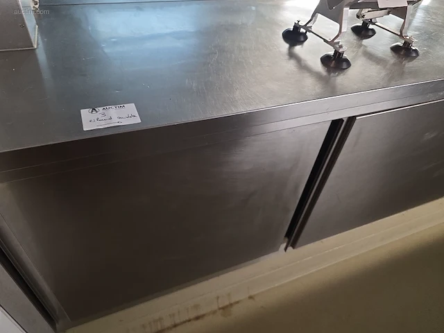 Inox werkstation met spoelbak en koeltogen... - afbeelding 20 van  25