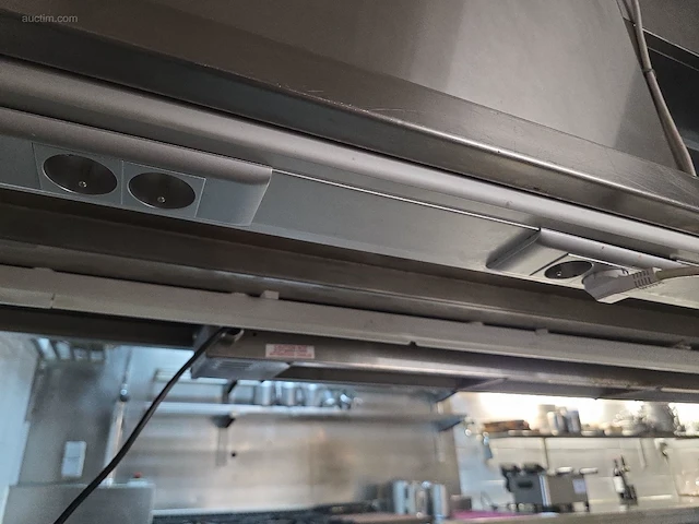 Inox werkstation met spoelbak en koeltogen... - afbeelding 21 van  25