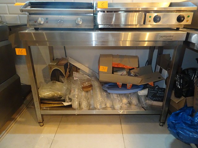 Inox werktafel ggm gastro - afbeelding 1 van  2