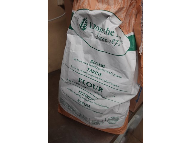 Inox werktafel + inhoud - afbeelding 5 van  7