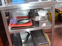 Inox werktafel met 2 leggers afm. 60x75x90cm (17)