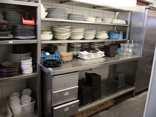 Inox werktafel met opzetstuk - afbeelding 1 van  7