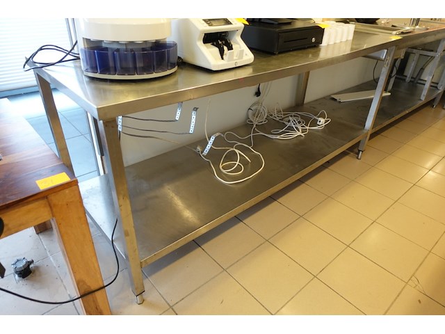 Inox werktafel - afbeelding 1 van  3