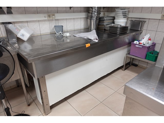 Inox werktafel - afbeelding 1 van  3