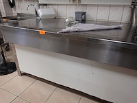 Inox werktafel - afbeelding 2 van  3