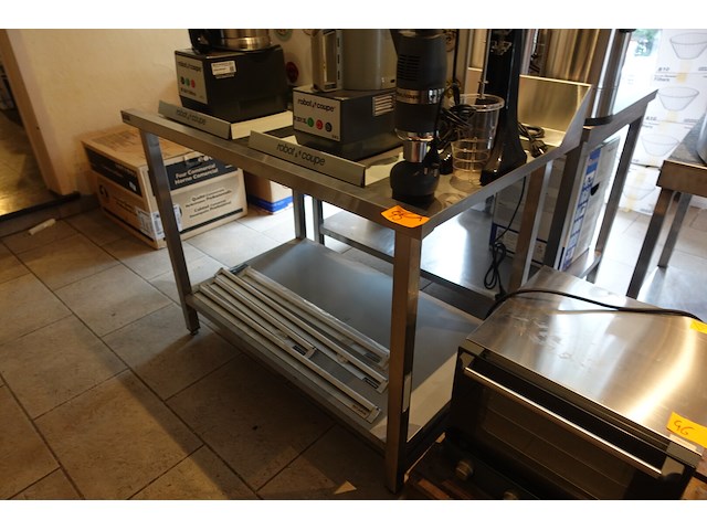 Inox werktafel - afbeelding 1 van  3