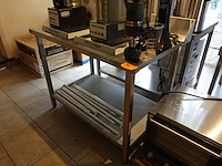 Inox werktafel - afbeelding 1 van  3