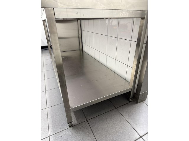 Inox werktafel - afbeelding 2 van  2
