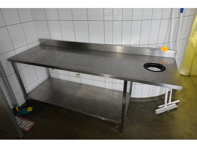Inox werktafel - afbeelding 2 van  2