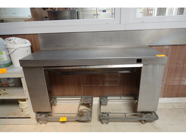 Inox werktafel - afbeelding 1 van  4