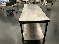 Inox werktafel - afbeelding 2 van  4