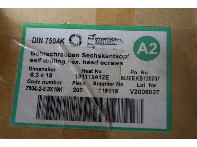 Inox zelftappers 6,3x19 ca. 3 doosjes x200st. - afbeelding 2 van  2