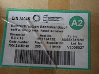 Inox zelftappers 6,3x19 ca. 3 doosjes x200st. - afbeelding 2 van  2
