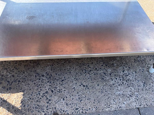 Inoxen werktafel - afbeelding 3 van  3