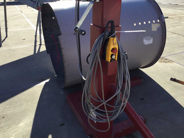 Inpakmachine voor brandhout - afbeelding 5 van  9