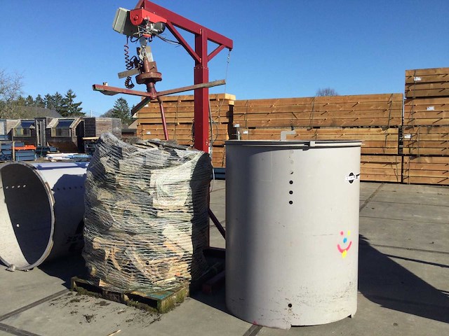 Inpakmachine voor brandhout - afbeelding 8 van  9