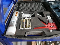 Inspectiecamera + lijmpistool + klokboren enz… - afbeelding 5 van  7
