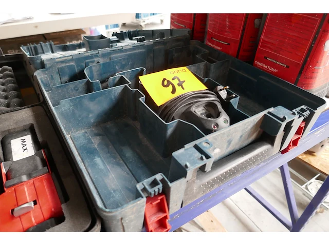 Inspectiecamera + lijmpistool + klokboren enz… - afbeelding 6 van  7