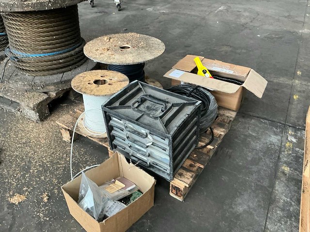 Installatiekabel (3x) - afbeelding 1 van  4