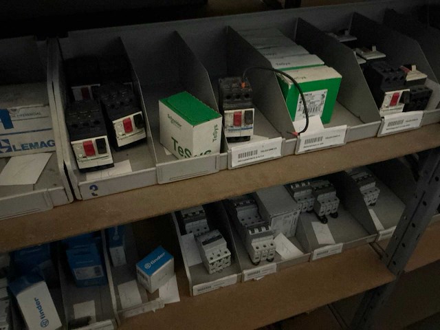 Installatiemateriaal - afbeelding 23 van  27