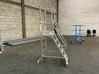 Installatiematerialen, magazijnstellingen en printers