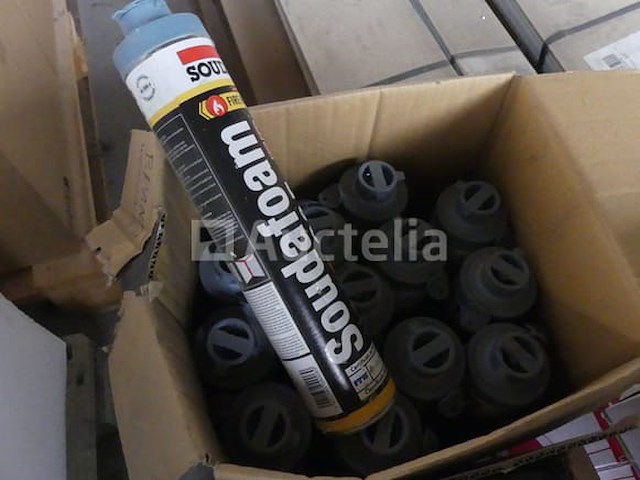 Installatieverbindingen, producten, lijmen en diverse siliconen - afbeelding 15 van  18