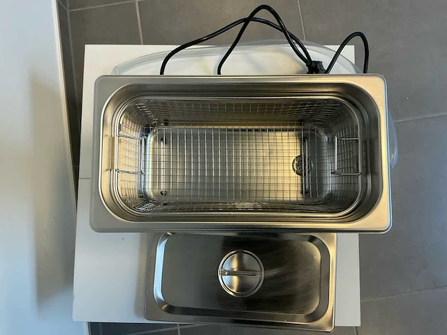 Instrumenten steriliseer appararaat - afbeelding 3 van  4