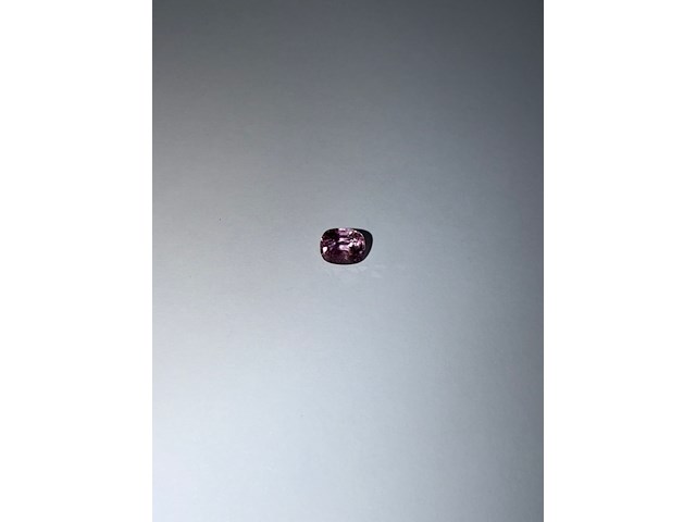 Intens roze spinel - afbeelding 2 van  8