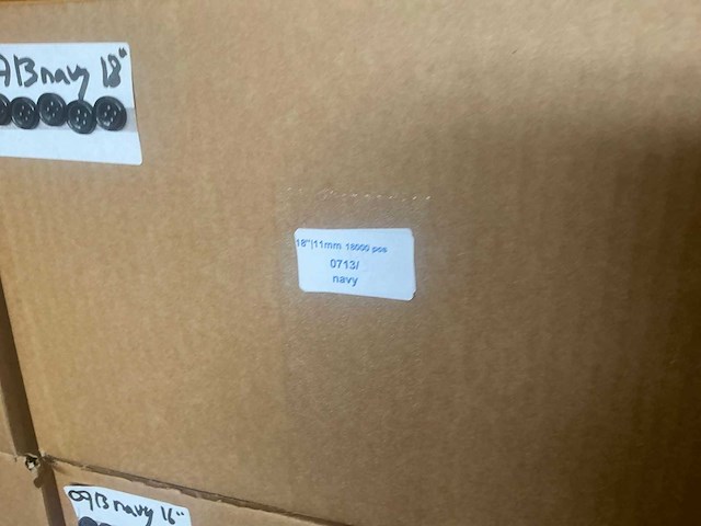 Inter-knopf grote partij knopen - afbeelding 4 van  4