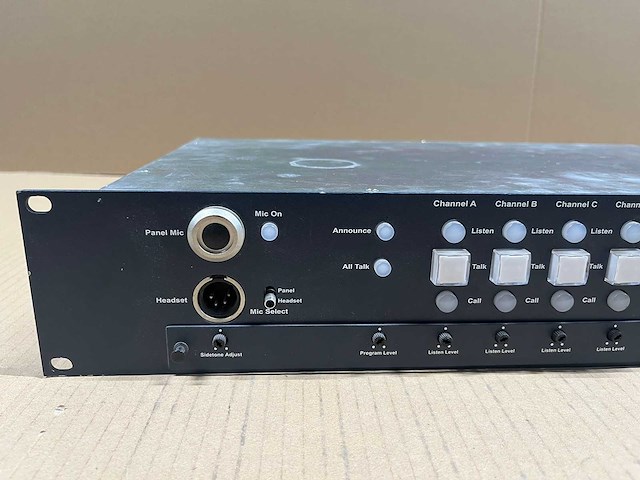 Intercom clear-com rm-704 4-channel remote station - afbeelding 2 van  6
