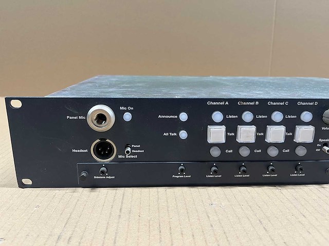 Intercom clear-com rm-704 4-channel remote station - afbeelding 2 van  6