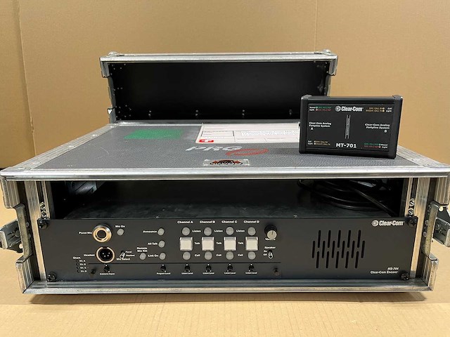 Intercom clearcom ms-704 main station 4-channel w/clear-com mt-701 - afbeelding 2 van  9