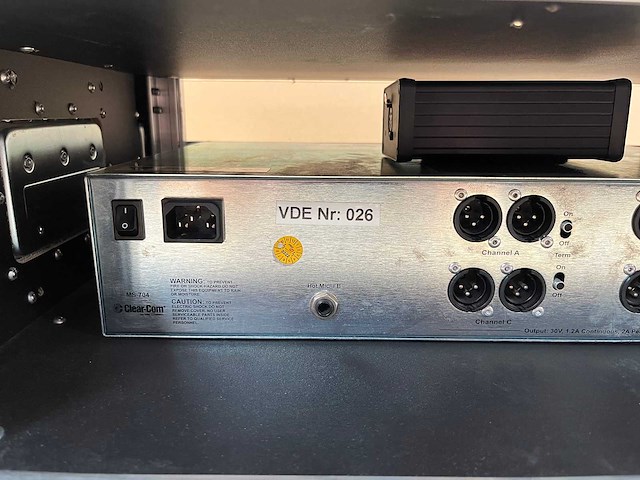 Intercom clearcom ms-704 main station 4-channel w/clear-com mt-701 - afbeelding 6 van  9