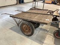 Intern transport wagens (2x) - afbeelding 1 van  3