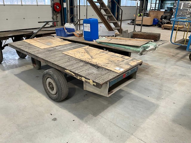 Intern transport wagens (2x) - afbeelding 2 van  3