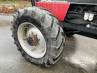 International-case 1056xl vierwielaangedreven landbouwtractor - afbeelding 9 van  33