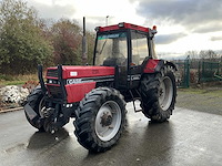 International-case 1056xl vierwielaangedreven landbouwtractor - afbeelding 1 van  33