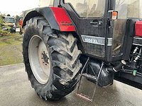 International-case 1056xl vierwielaangedreven landbouwtractor - afbeelding 15 van  33