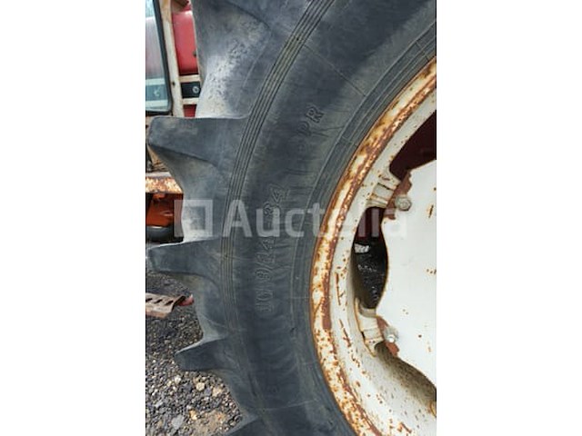 International harvester 644 tractor (1.088 uren - chassis:010042) - afbeelding 28 van  31