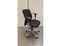 Interstuhl - ergonomische bureaustoel - afbeelding 3 van  8