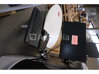 Interwetenschappelijke kabinet voor bacteriële culturen en analyse - afbeelding 1 van  8