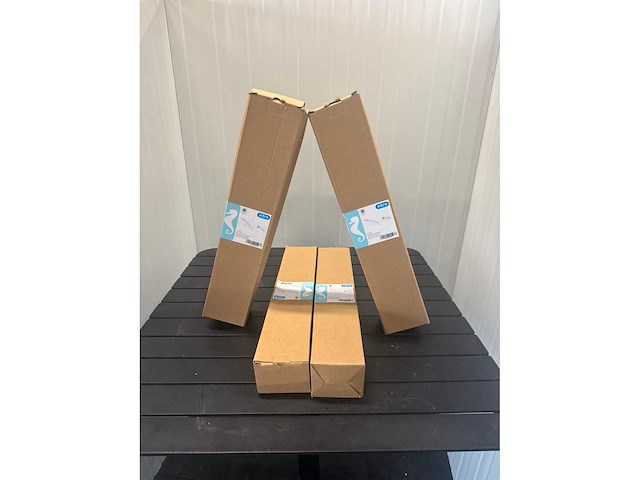 Intro lano beweegbare handdoekhouder (4 stuks) - afbeelding 1 van  2