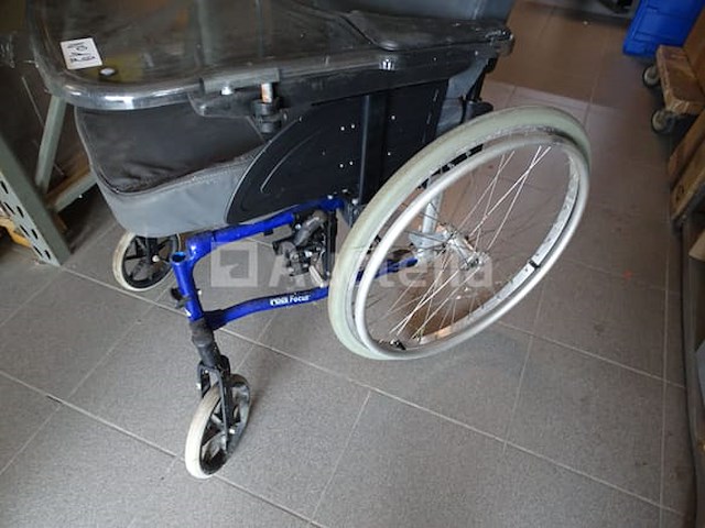 Invacare rolstoel rea model staat: gebruikt, functioneel - afbeelding 2 van  7