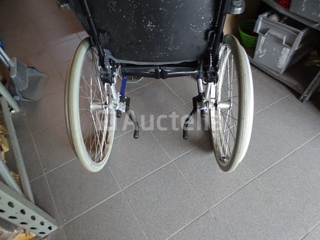Invacare rolstoel rea model staat: gebruikt, functioneel - afbeelding 7 van  7