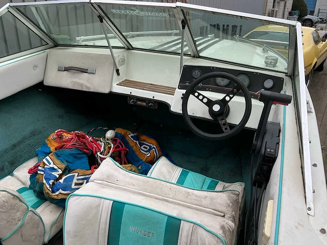 Invader motorboot (met sunway g820-trailer type 2l1) uit 2020 - afbeelding 2 van  13