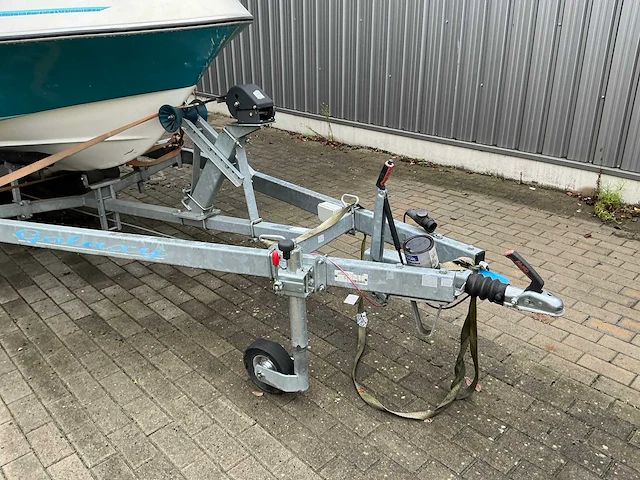 Invader motorboot (met sunway g820-trailer type 2l1) uit 2020 - afbeelding 4 van  13