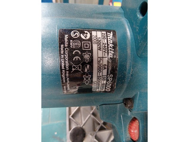 Invalzaag makita + geleidingslat - afbeelding 3 van  4