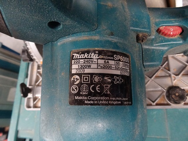 Invalzaag makita + geleidingslat - afbeelding 3 van  4